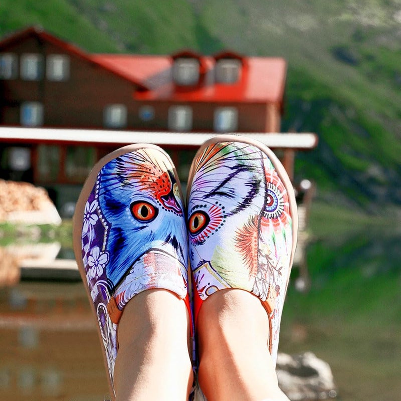 UIN Women's Lightweight Sneakers Comfortable Canvas Slip On Flat Art Painted Cat Travel Shoes Cheer Up (39) - Image 4